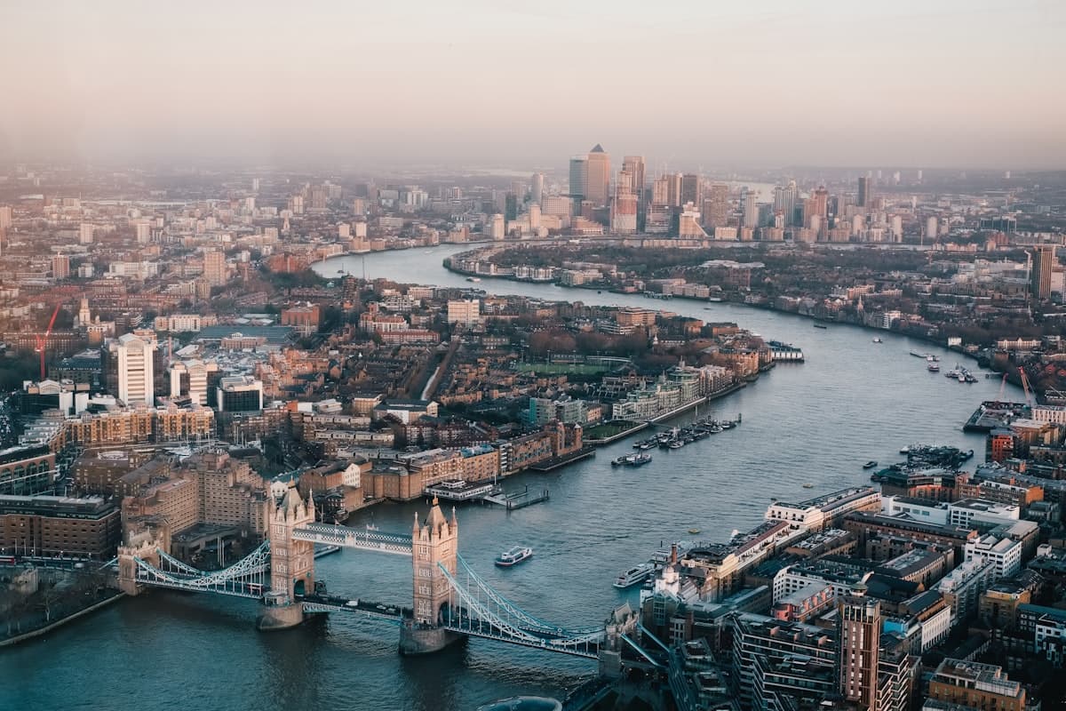 London — Big Ben and Parliament
